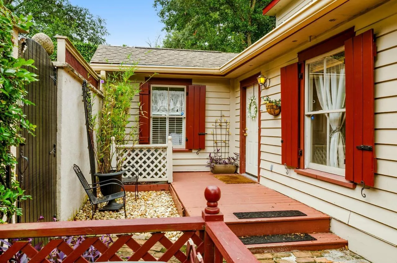 Taylor Cottage Savannah Holiday home