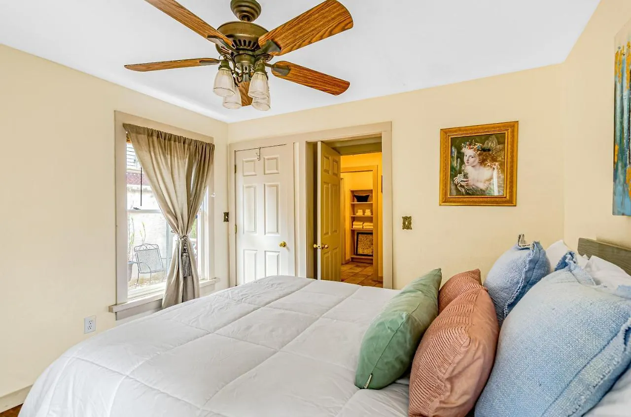 Taylor Cottage Savannah
