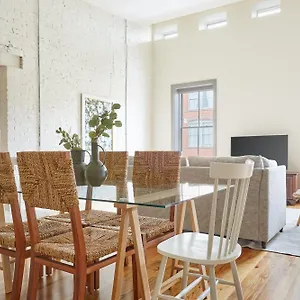 Sonder Ellis Square Aparthotel